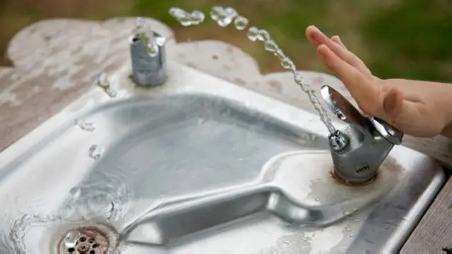 Podemos ver a gravidade atuando em várias cenas do dia-a-dia