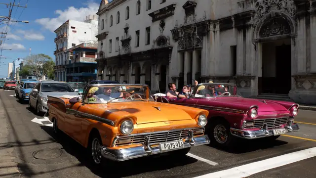 Туристические лимузины