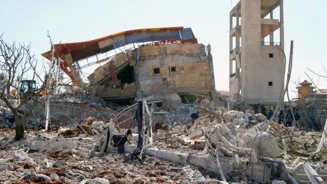 Bệnh viện của tổ chức Bác sỹ Không Biên giới bị phá hủy hoàn toàn