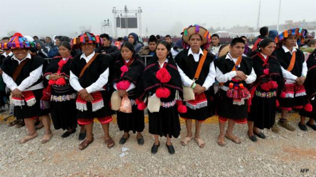 Indígenas chamulas en la misa que ofreció el papa Francisco en Chiapas
