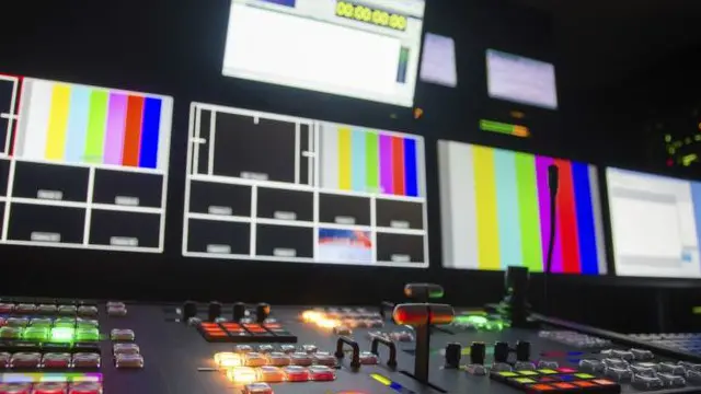 أوقفت سلطة البث المصرية برامج تلفزيونية في الماضي