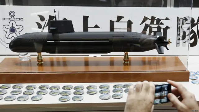 基於澳大利亞要求,日本提出了「蒼龍型」(Soryu-class submarine)潛艇競標(圖為日本自衛潛艇模型)。