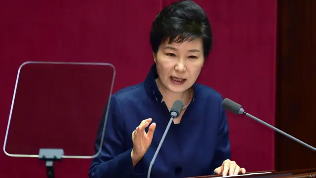 有分析预测如果朴瑾惠总统还无力阻止朝鲜的核项目的话，“钟摆政治”可能会摆到左派一边，产生一个进步派的韩国总统