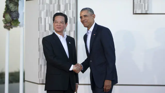 Tổng thống Obama nói với Thủ tướng Nguyễn Tấn Dũng rằng ông sẽ thăm Việt Nam tháng Năm