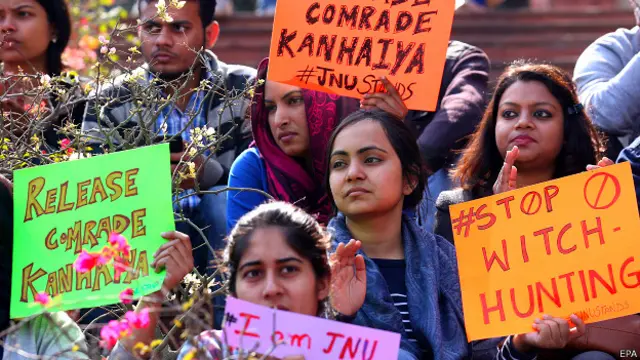 कन्हैया कुमार की गिरफ़्तारी के विरोध में प्रदर्शन