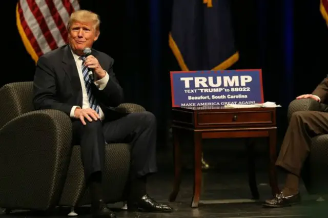 دونالد ترامپ گفت انتقاد اوباما از خود را تعریف می داند