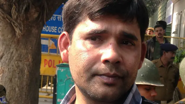 फ़र्स्ट पोस्ट के रिपोर्टर तारिक़ अनवर.