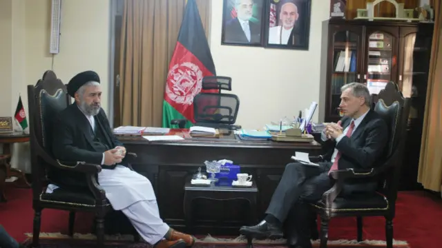 آقای بلخی گفته که حل مشکلات مهاجرین در ایران می‌تواند از مهاجرت مجدد آنان به اروپا جلوگیری‌ کند