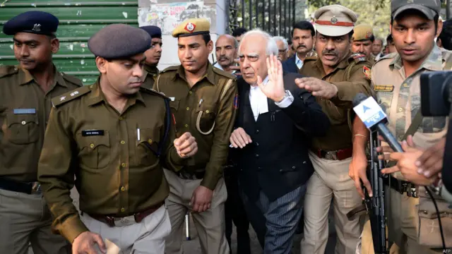 पटियाला हाउस कोर्ट में हंगामा