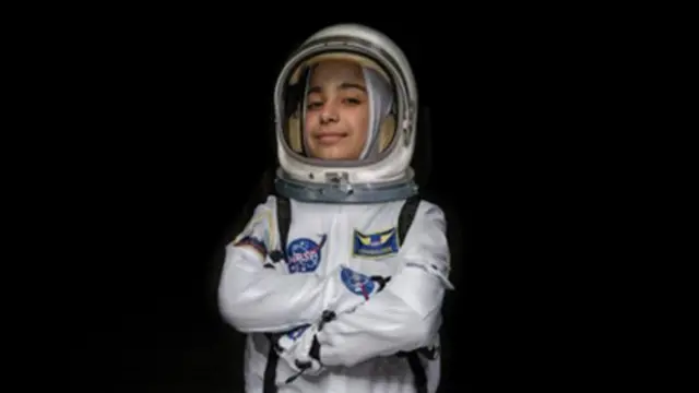 Haja, 12 años, futura astronauta