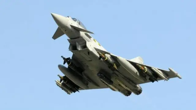 Британский истребитель