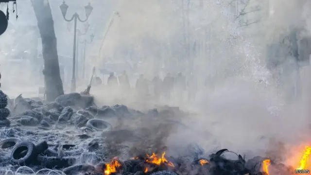 Лід і вогонь