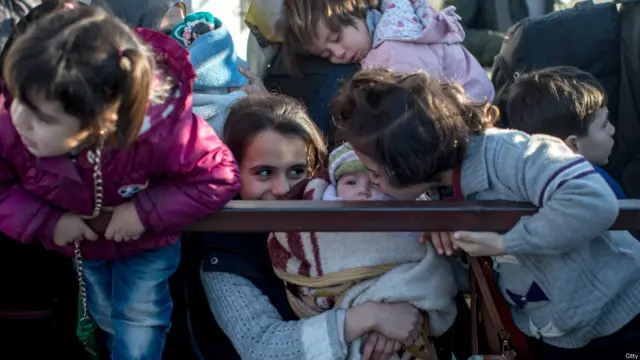 ڈونلڈ ٹسک نے کہا کہ اس بحران سے کیسے نمٹا جائے اس کے لیے ’یورپ میں اتفاق رائے‘ کا ہونا ضروری ہے