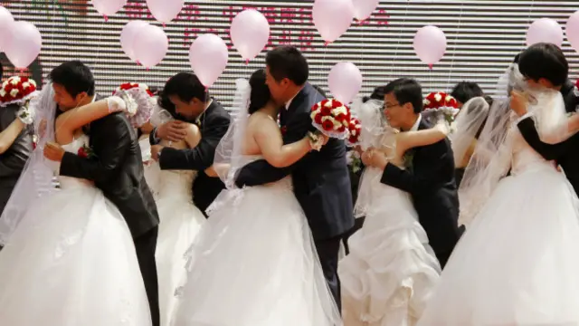 Boda múltiple en China