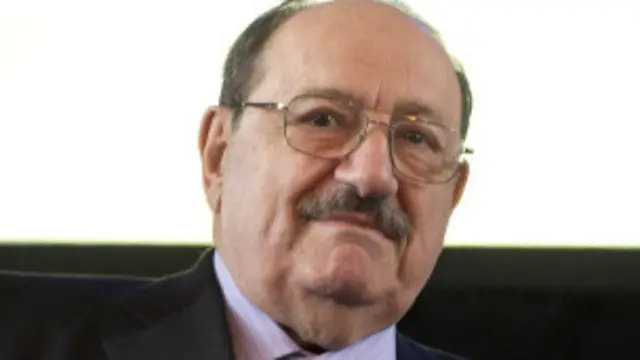 El último libro de Eco fue "Número cero" (novela).