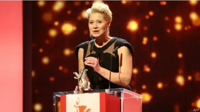 ٹرینی ڈیرہم کو بہترین اداکارہ کا ایوارڈ ملا