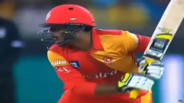 شرجیل خان نے 62 گیندوں پر 117 رنز بنائے