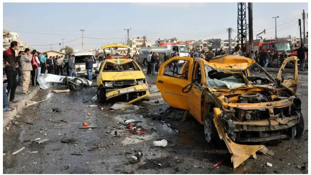 اتوار کو حمص اور دمشق میں مختلف بم حملوں میں کم از کم 140 افراد ہلاک ہوئے 