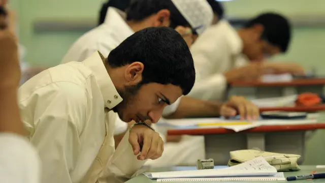 موسم الإمتحانات في معظم الدول العربية