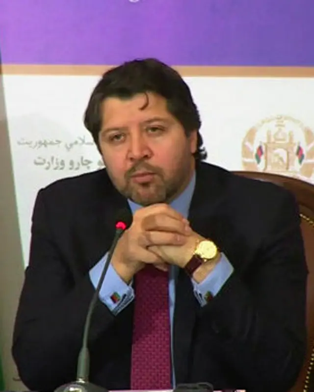 مجری برنامه آقای غنی برای پیشبرد روند گفت‌وگوهای چهارجانبه حکمت کرزی معاون وزیر خارجه است