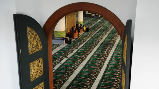 mosque