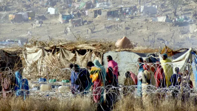 تقول الأمم المتحدة إن أكثر من مليون شخص نزحوا بسبب الصراع في دارفور