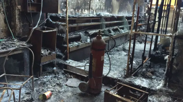 रोहतक में तोड़ी गई एक दुकान.