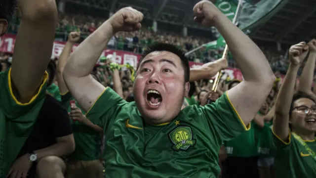 Fanático chino de fútbol