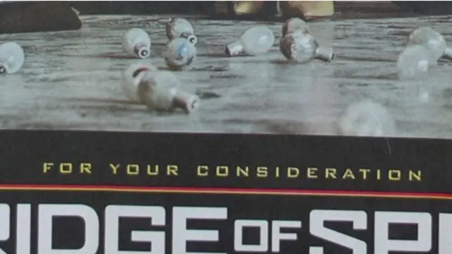 पुरस्कार के मौसम में फ़िल्म के प्रचार के लिए विज्ञापन