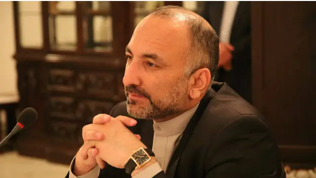 د افغانستان د ملي امنیت سلاکار محمد حنیف اتمر وایي، حکومت د سولې لپاره خپله ريښتینولي وښوده او طالبانو ته هم همداسې څه په کار دي.