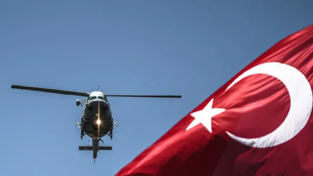 Helikopterlərin kürd üsyançılarını Şirnak ərazisində atəşə tutduğu deyilir