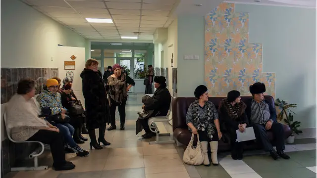 По данным на 2012 год, в России 16,4 тыс. полилиник