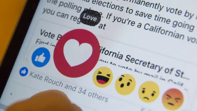 أجرى موقع فيسبوك تجربة تمهيدية في ايرلندا واسبانيا في اكتوبر/تشرين الأول، لاستخدام هذه "التفاعلات"