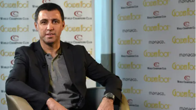 هاکان شوکور بعد از فوتبال وارد دنیای سیاست شد