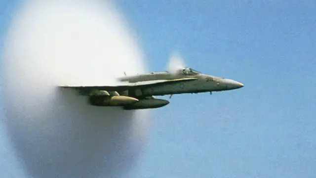 Реактивный самолет