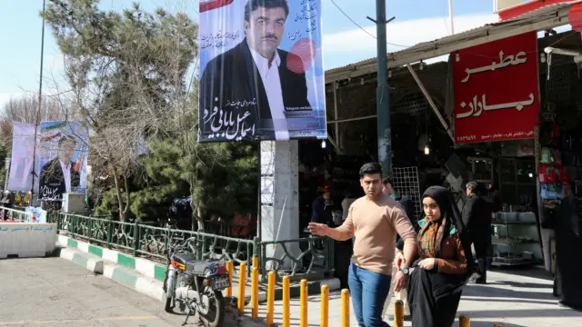 ان انتخابات میں پارلیمان کی 290 نشستوں کے لیے ووٹ ڈالے جائیں گے۔