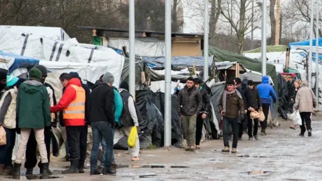 Выселение лагеря мигрантов в Кале