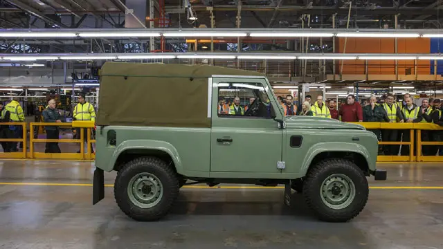 Land Rover Defender