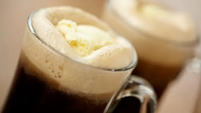 加了香草冰激凌的根啤如奶油一般柔滑顺口。(Paul Johnson/Getty)
