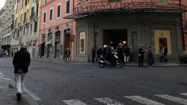 Сева в Риме