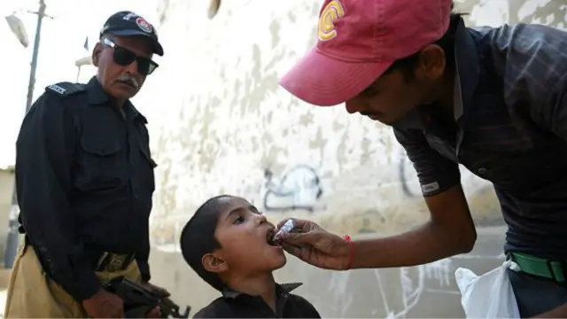 قبائلی علاقوں میں پولیو کارکنوں پر متعدد مرتبہ حملے کیے جا چکے ہیں جس میں کئی کارکن مارے گئے ہیں