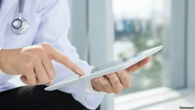 هذا التطبيق متاح للتحميل المجاني من خلال متجري تطبيقات آبل وغوغل