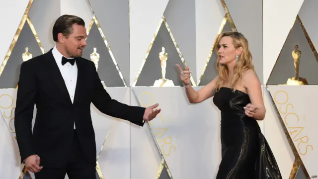 Актор Леонардо ДіКапріо, якому критики пророкують нагороду Оскар за фільм "Легенда Г'ю Гласса", та зірка "Титаніка" - акторка Кейт Вінслет.