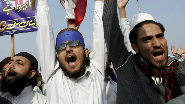 توہین رسالت کا معاملہ معاشرے کے لیے بہت حساس صورت اختیار کر گیا ہے