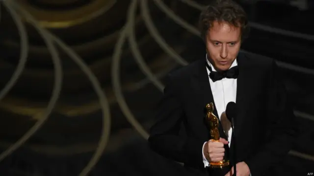 Найкращим фільмом іноземною мовою назвали угорську драму про Голокост "Син Саула". Це дебют режисера Ласло Немеша.