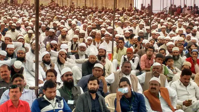 ہندو مسلم اتحاد کانفرنس میں بڑی تعداد میں مسلمانوں نے شرکت کی تھی جبکہ ہندوؤں کی تعداد کم تھی