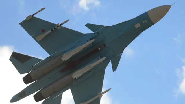 Российский самолет СУ-34