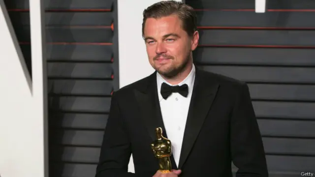 歷經22年，因表演和製片共六次入圍後，迪卡普裏奧終於獲獎，完成了自己也是影迷的心願。