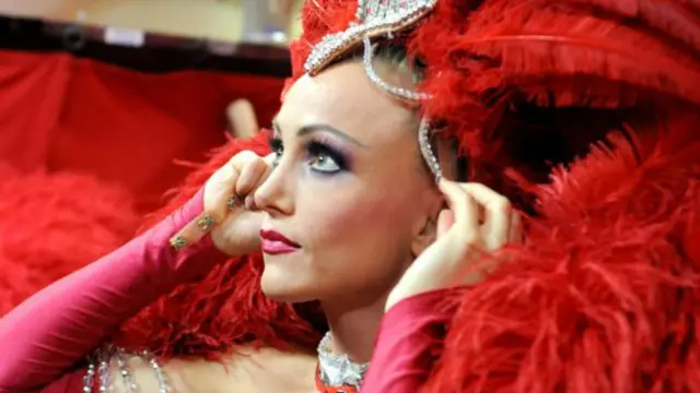 танцівниця кабаре