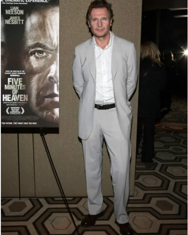 希伯特代表作品《天堂五分鐘》，由連姆·尼森主演。 